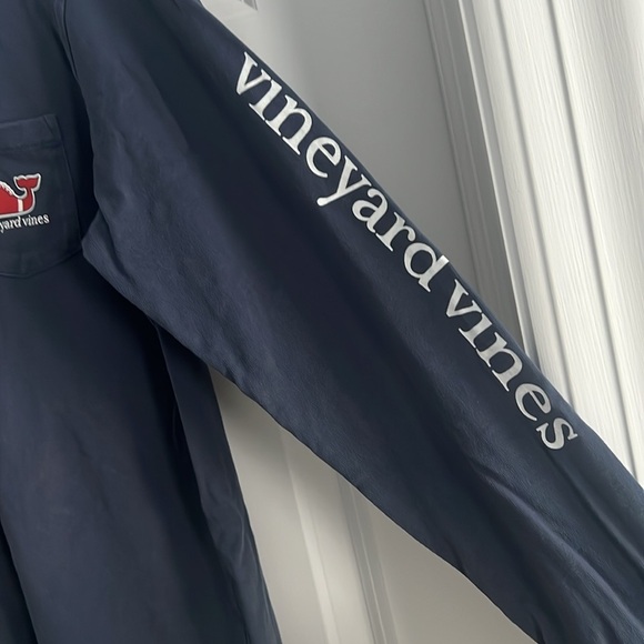 Vineyard Vines logo LS T-Shirt-Football 🏈 - Picture 3 of 5